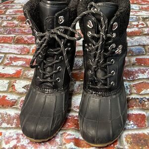 Tommy Hilfiger black winter leather boots